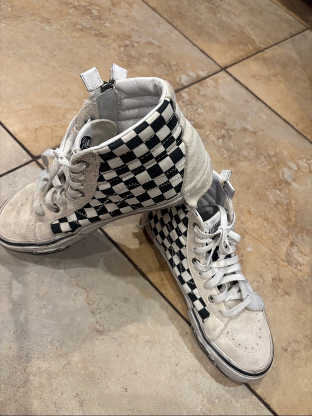 Vans High-Top Skateboard  Sneakers in Black and White size 6